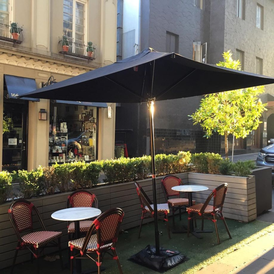 Quists Cafe Outdoors